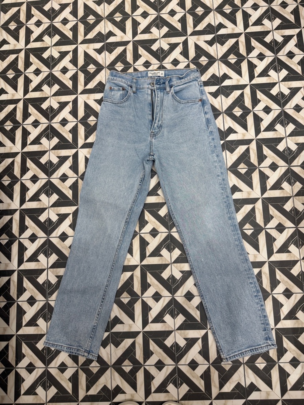 Abercrombie & Fitch Light Blue Ankle Jeans
